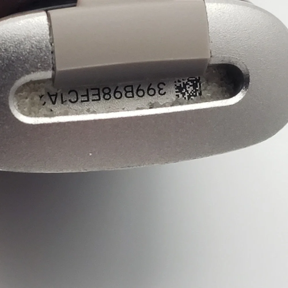 Fitbit Charge 5 Activity Tracker White Band Silver Case FB423 GPS Fitness Watch